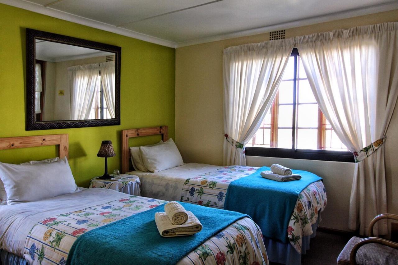 Hostel Zoete Inval Hermanus Zewnętrze zdjęcie